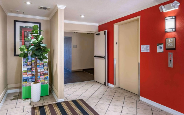 Extended Stay America Suites Orlando Altamonte Springs