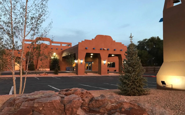 Taos Valley Lodge