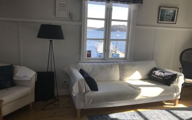 Hostel Lotsen