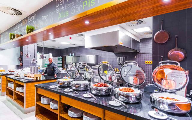 Courtyard By Marriott Pilsen