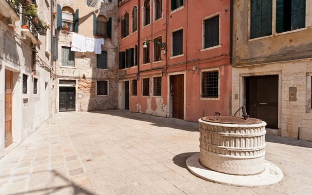 San Marco Small