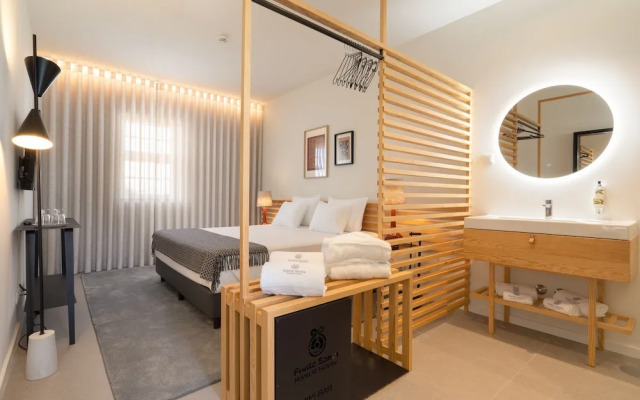 FONTE SANTA Manor House