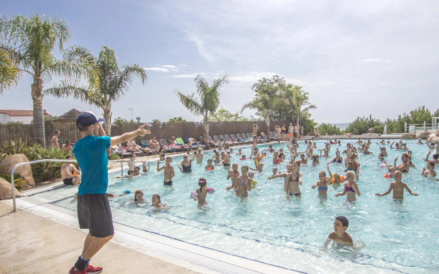Alannia Costa Dorada