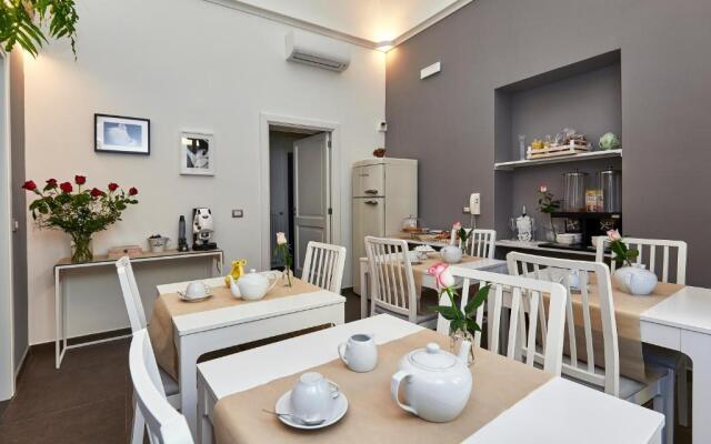 Donna Teresa Guest House