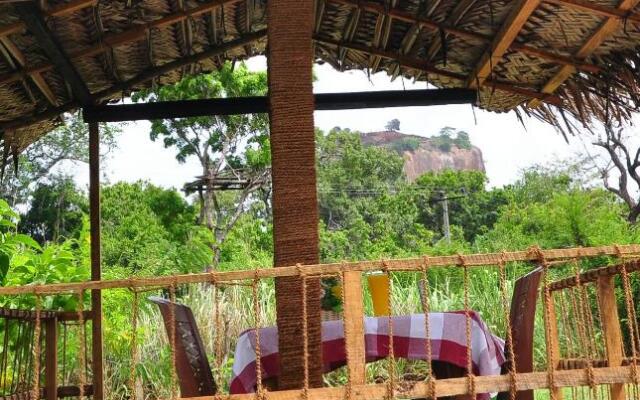 Sigiriya Amenity Home Stay