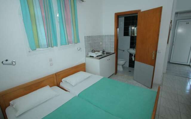 Xanthos Rooms