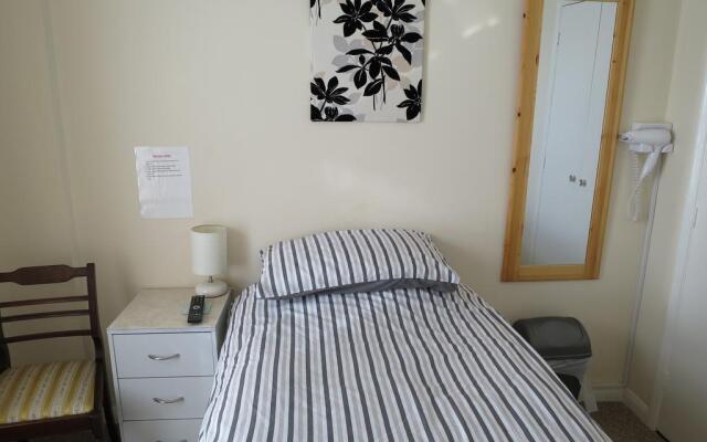 Parkside Bed No Breakfast