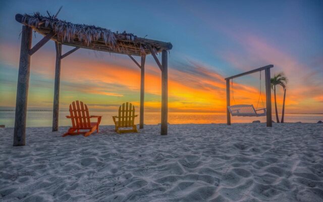 Sailport Waterfront Suites