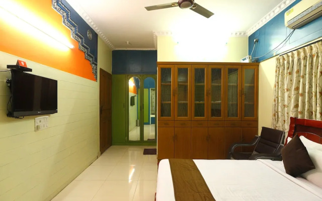 OYO 8033 Premam Service Apartment