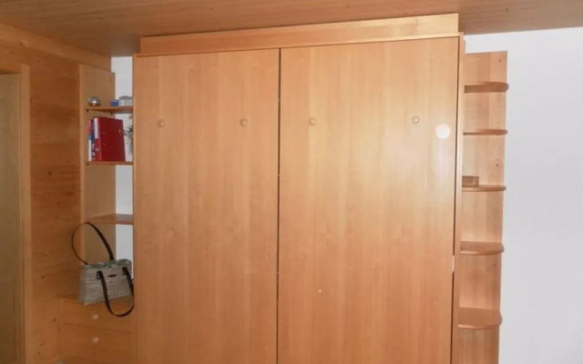 Kronenplatz 4 - INH 28223