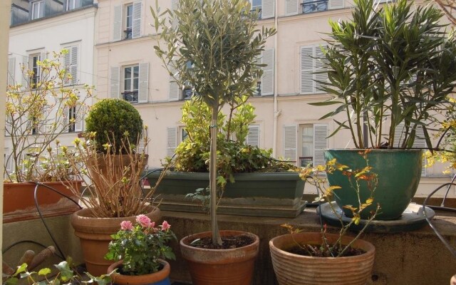 Les Toits de Montmartre