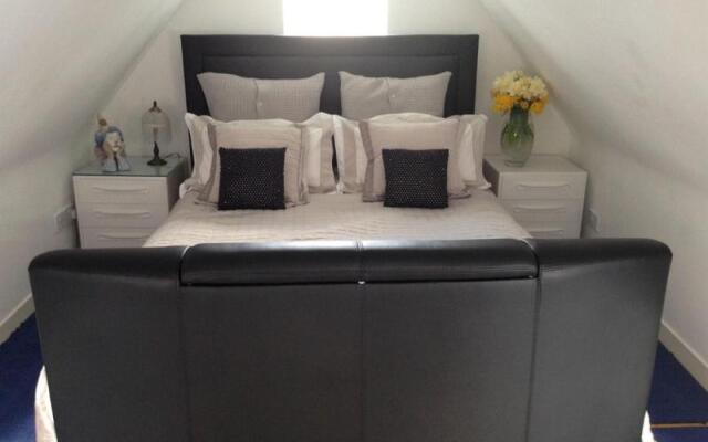 Manor House Apartment  Ravelston Dykes