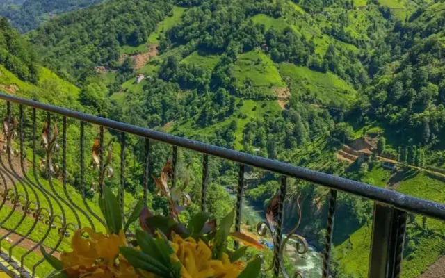 Yamaçda Suit Otel