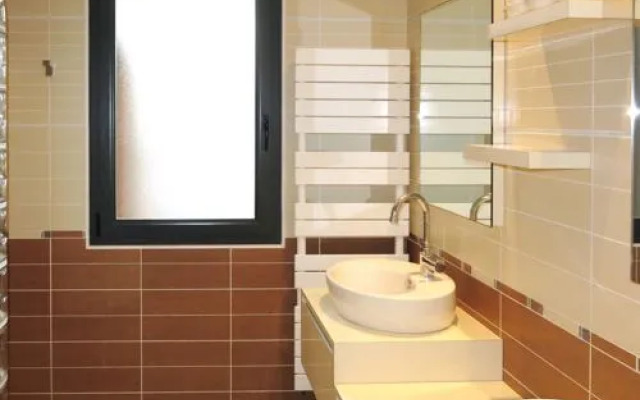 Nid Douillet (SHR170)