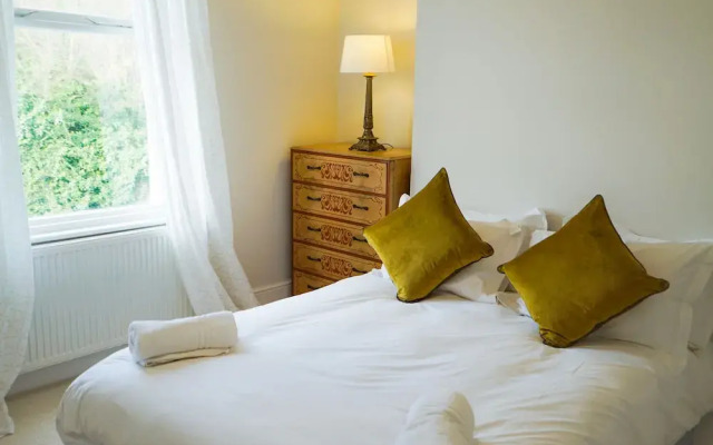 Dane Road - Stylish four bedroom home near Margate Old Town