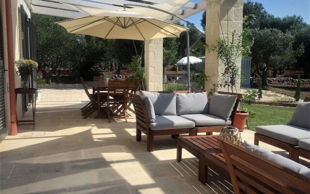 Beautiful 3 Bed Villa With Pool