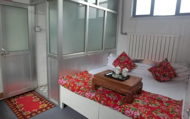 Pingyao Small Family Inn