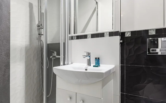 ShortStayPoland Ogrodowa B144