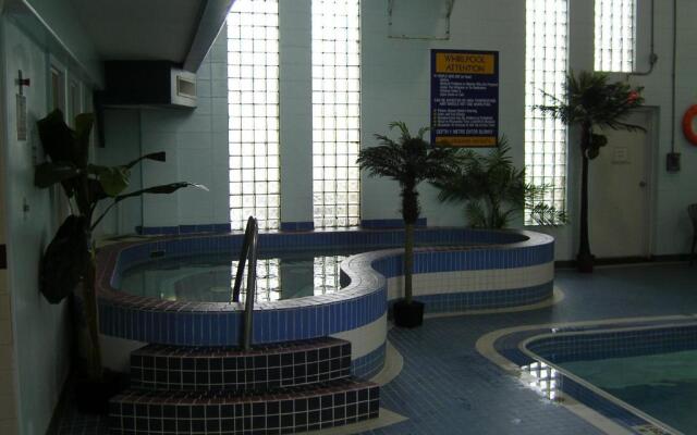 Travelodge by Wyndham Lloydminster