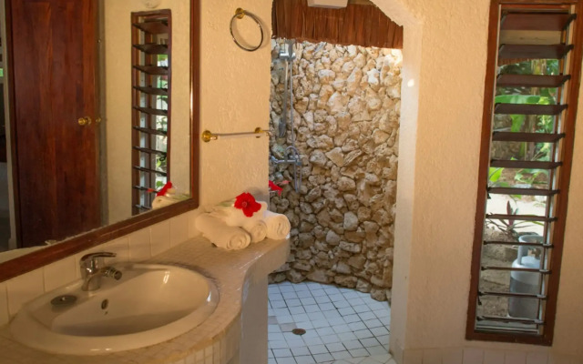 Breakas Beach Resort - Adults only