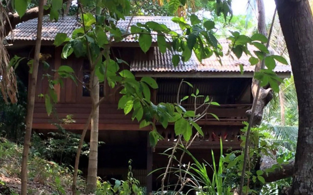 Sabai Corner Bungalows
