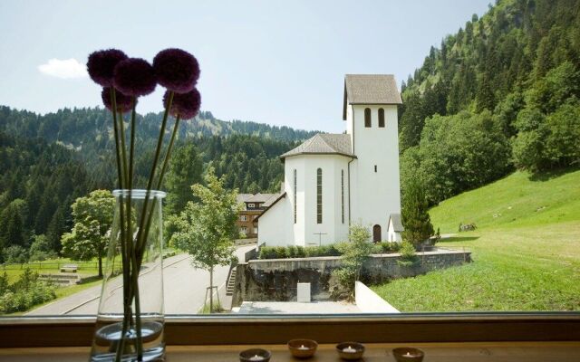 Hotel Alpenrose Ebnit
