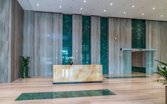 Vacation bay Noura Tower
