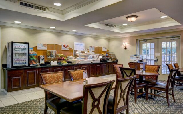 Holiday Inn Express & Suites Flowood by IHG