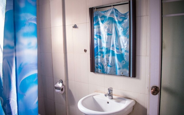 Exquisite Suites & Conference Centre