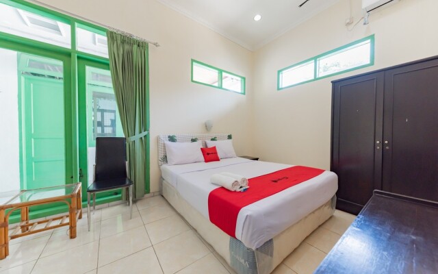 RedDoorz @ Jalan R.E. Martadinata Sukabumi