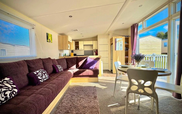Marton Mere - 3 Bedroom Caravan