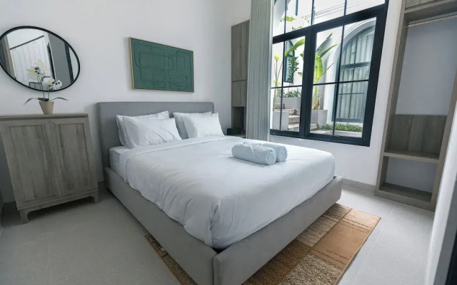 Greenforest Anahata 4 Star Hotel