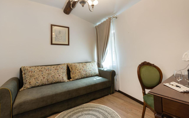 Castrum Wine Relais