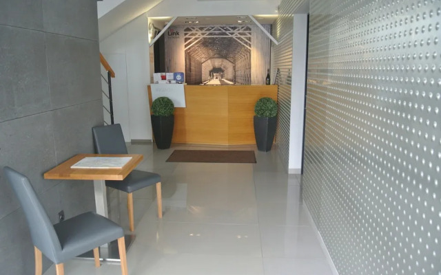 Hotel Link