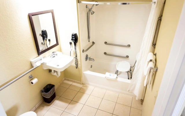 MainStay Suites Coralville - Iowa City