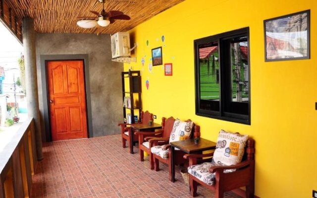 At Home Hostel - Adults Only