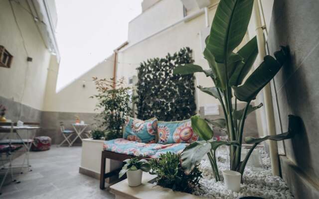 Dimora Fantasia Charme B&B