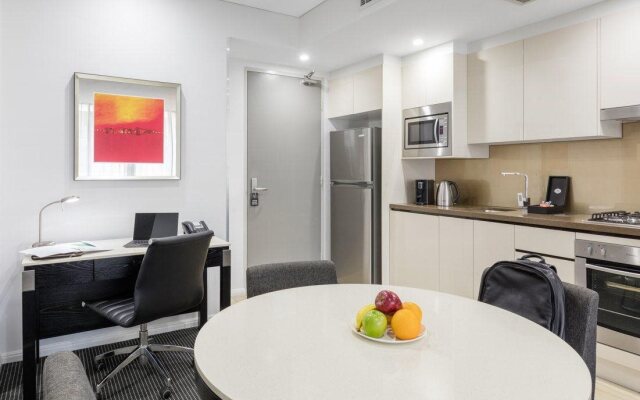 Meriton Suites North Ryde