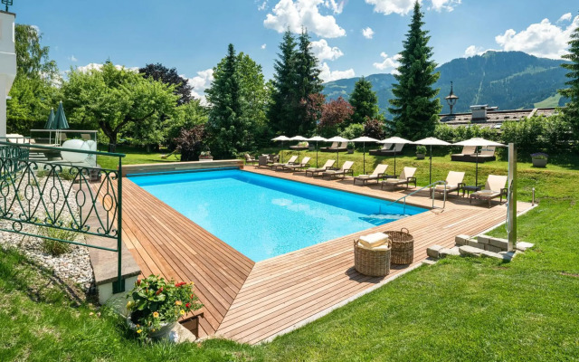 Landsitz Römerhof - Hotel Apartments