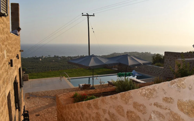 Luxury Villa With Private Pool Kika Residences