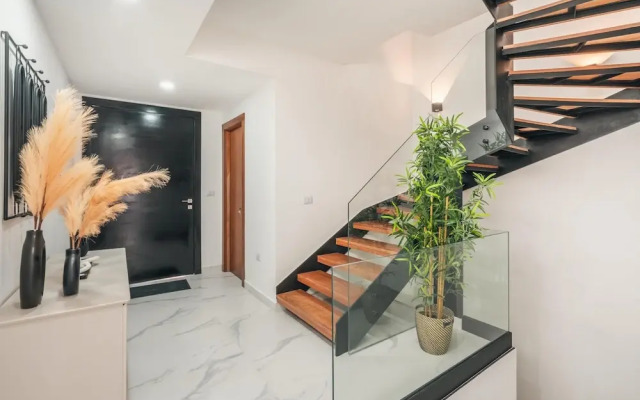 Serene and Modern Apartment w Pool in Cap Cana