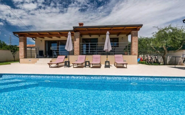 Villa Monteci Comfortable Holiday Residence