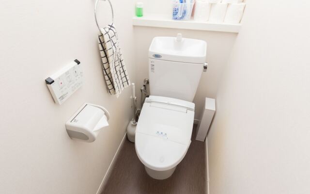 jostar house 402