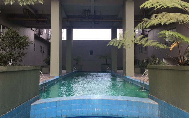 Luxurious Studio Room @ Grand Asia Afrika Apartment