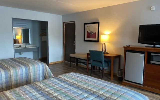 Paris Inn and Suites