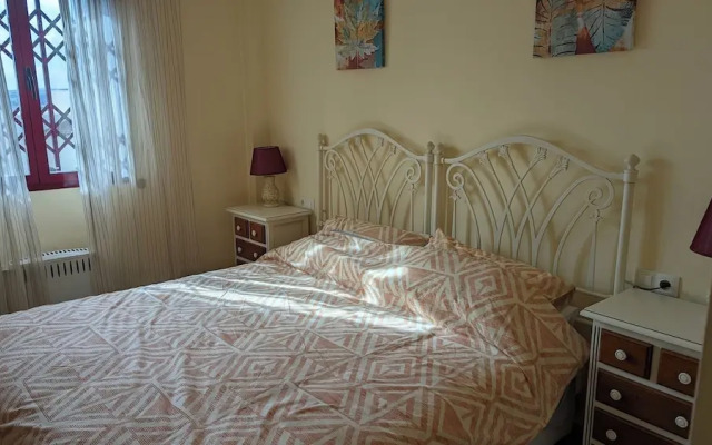 Casares Costa, Vista Bahia,2 Bedroom Bathroom