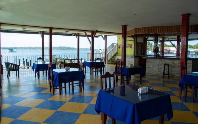 Los Balcones Over The Sea Hotel