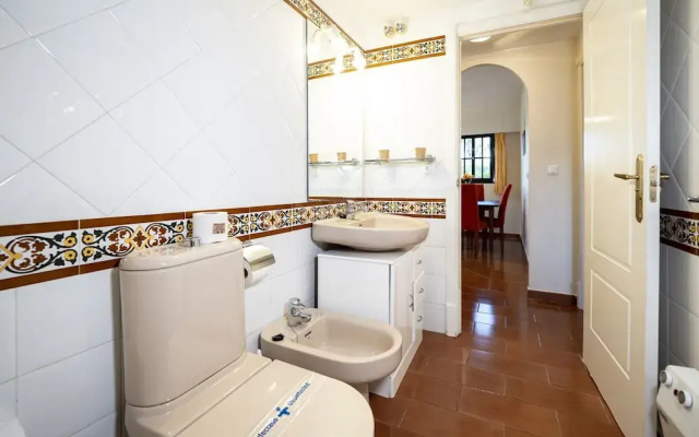 Apartment Near Golf Course