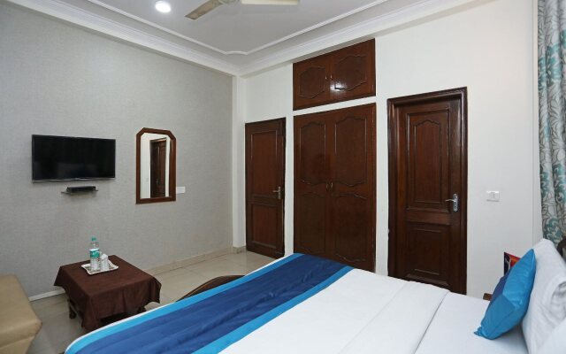 Sareen Villa Hotel