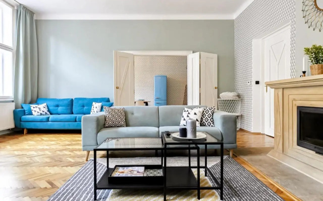 Cubistic Residence Eliska / Jewish Quarter / Old Town
